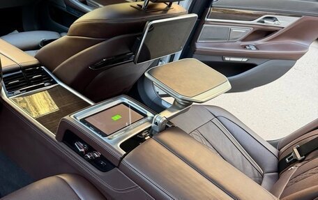 BMW 7 серия, 2016 год, 4 750 000 рублей, 11 фотография