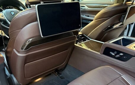 BMW 7 серия, 2016 год, 4 750 000 рублей, 9 фотография