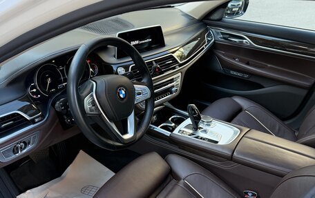 BMW 7 серия, 2016 год, 4 750 000 рублей, 18 фотография
