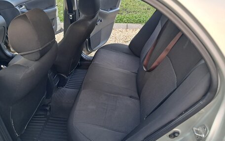 Toyota Corolla, 2005 год, 550 000 рублей, 7 фотография
