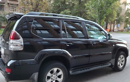 Toyota Land Cruiser Prado 120 рестайлинг, 2008 год, 1 900 000 рублей, 8 фотография