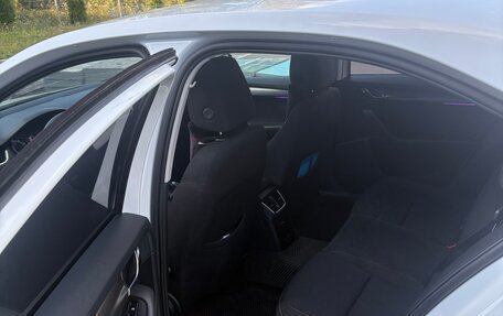 Skoda Octavia, 2018 год, 1 550 000 рублей, 6 фотография