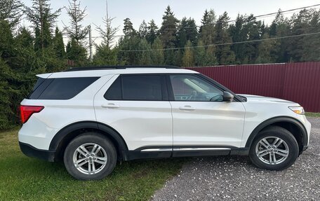 Ford Explorer VI, 2022 год, 3 850 000 рублей, 7 фотография