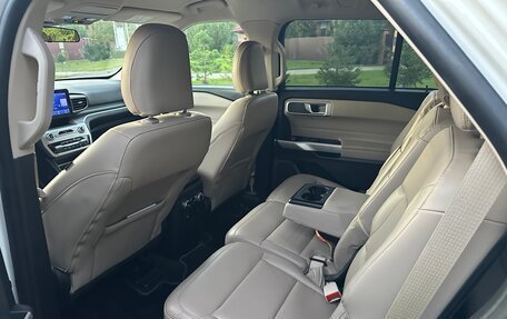 Ford Explorer VI, 2022 год, 3 850 000 рублей, 23 фотография