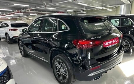 Mercedes-Benz GLA, 2025 год, 7 392 000 рублей, 3 фотография