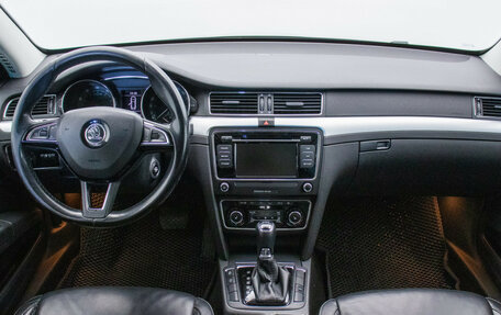 Skoda Superb III рестайлинг, 2014 год, 1 295 000 рублей, 15 фотография