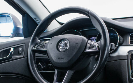 Skoda Superb III рестайлинг, 2014 год, 1 295 000 рублей, 13 фотография