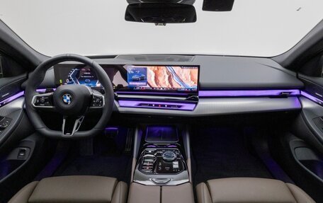 BMW 5 серия, 2025 год, 6 300 000 рублей, 11 фотография