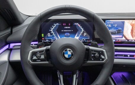 BMW 5 серия, 2025 год, 6 300 000 рублей, 12 фотография