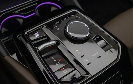 BMW 5 серия, 2025 год, 6 300 000 рублей, 14 фотография