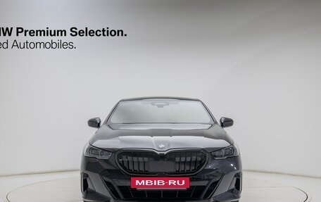 BMW 5 серия, 2025 год, 6 300 000 рублей, 3 фотография