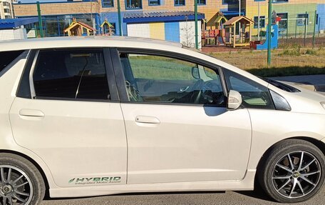 Honda Fit Shuttle I рестайлинг, 2011 год, 750 000 рублей, 4 фотография