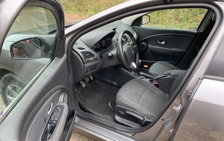 Renault Fluence I, 2010 год, 560 000 рублей, 6 фотография