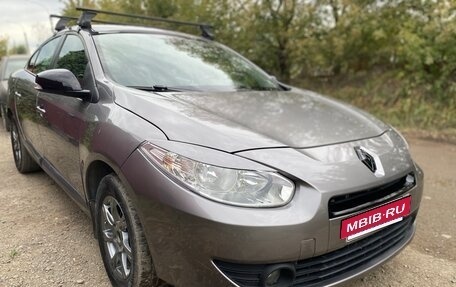 Renault Fluence I, 2010 год, 560 000 рублей, 2 фотография
