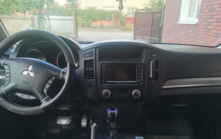 Mitsubishi Pajero IV, 2011 год, 1 800 000 рублей, 5 фотография