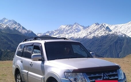 Mitsubishi Pajero IV, 2011 год, 1 800 000 рублей, 2 фотография