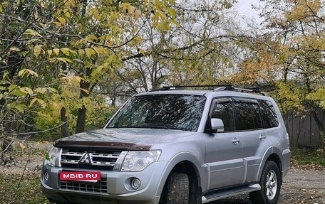Mitsubishi Pajero IV, 2011 год, 1 800 000 рублей, 4 фотография