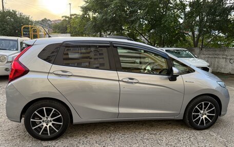 Honda Fit III, 2017 год, 1 300 000 рублей, 6 фотография