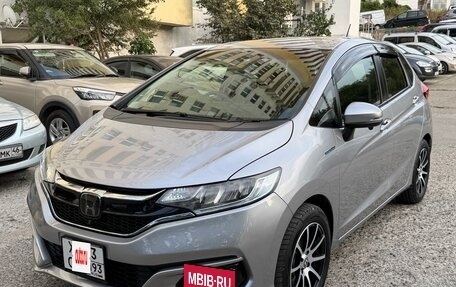 Honda Fit III, 2017 год, 1 300 000 рублей, 2 фотография