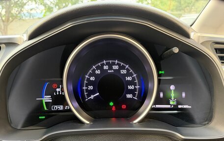 Honda Fit III, 2017 год, 1 300 000 рублей, 15 фотография