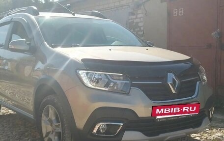 Renault Sandero II рестайлинг, 2020 год, 1 300 000 рублей, 3 фотография