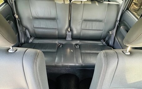 Toyota Land Cruiser Prado 90 рестайлинг, 1999 год, 1 600 000 рублей, 24 фотография