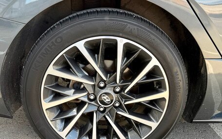 Hyundai Sonata VIII, 2020 год, 2 700 000 рублей, 19 фотография