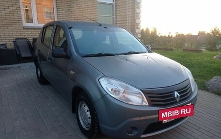 Renault Sandero I, 2010 год, 350 000 рублей, 4 фотография