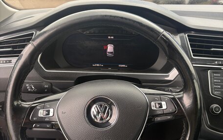 Volkswagen Tiguan II, 2017 год, 2 200 000 рублей, 10 фотография