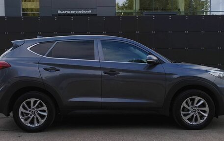 Hyundai Tucson III, 2017 год, 2 199 000 рублей, 4 фотография