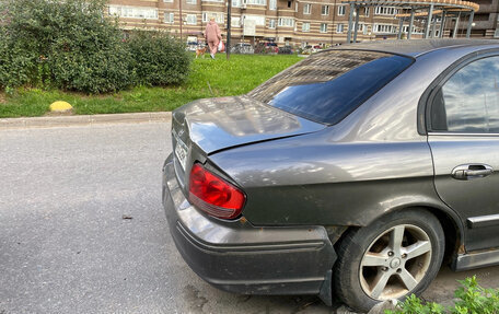 Hyundai Sonata IV рестайлинг, 2004 год, 130 000 рублей, 7 фотография
