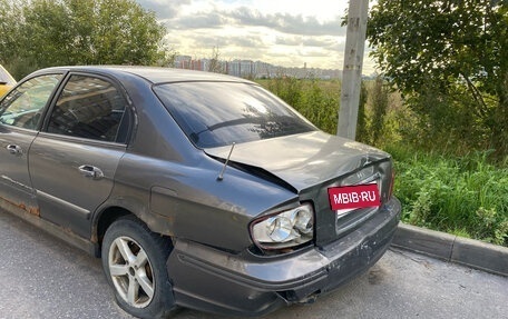 Hyundai Sonata IV рестайлинг, 2004 год, 130 000 рублей, 6 фотография