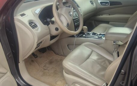 Nissan Pathfinder, 2014 год, 1 150 000 рублей, 2 фотография