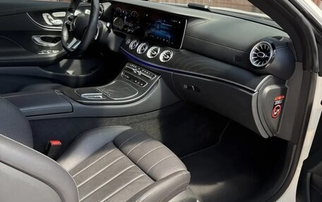 Mercedes-Benz E-Класс, 2022 год, 6 900 000 рублей, 23 фотография