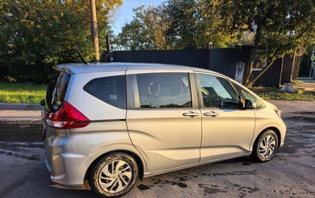 Honda Freed II, 2020 год, 1 670 000 рублей, 5 фотография