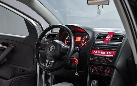 Volkswagen Polo VI (EU Market), 2012 год, 875 000 рублей, 19 фотография