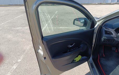 Renault Fluence I, 2014 год, 865 000 рублей, 8 фотография
