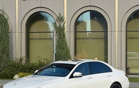 Mercedes-Benz E-Класс, 2021 год, 4 600 000 рублей, 3 фотография