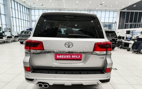 Toyota Land Cruiser 200, 2015 год, 3 950 000 рублей, 6 фотография