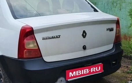 Renault Logan I, 2014 год, 140 000 рублей, 2 фотография