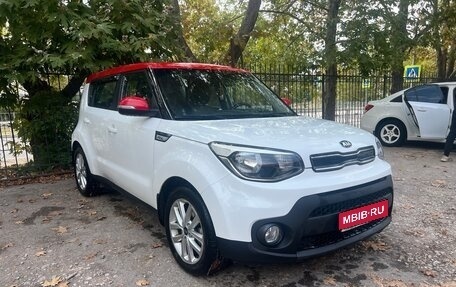 KIA Soul II рестайлинг, 2017 год, 1 290 000 рублей, 1 фотография