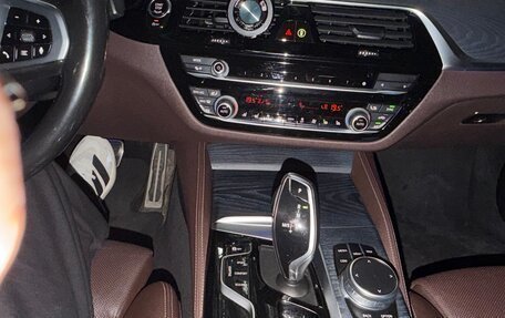BMW 5 серия, 2020 год, 4 600 000 рублей, 13 фотография