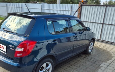 Skoda Fabia II, 2012 год, 715 000 рублей, 3 фотография