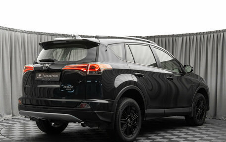 Toyota RAV4, 2017 год, 2 900 000 рублей, 5 фотография