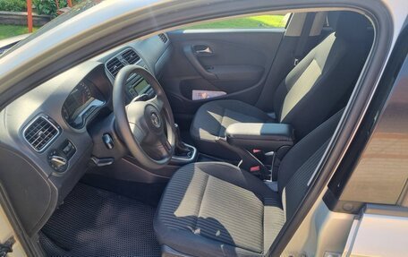 Volkswagen Polo VI (EU Market), 2011 год, 595 000 рублей, 6 фотография