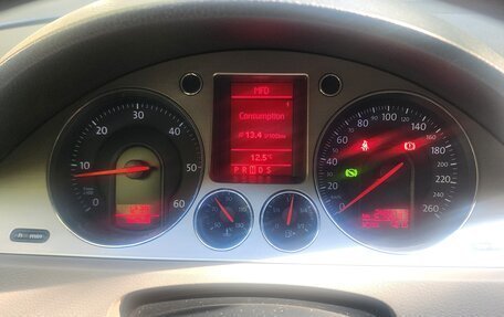 Volkswagen Passat B6, 2007 год, 700 000 рублей, 2 фотография