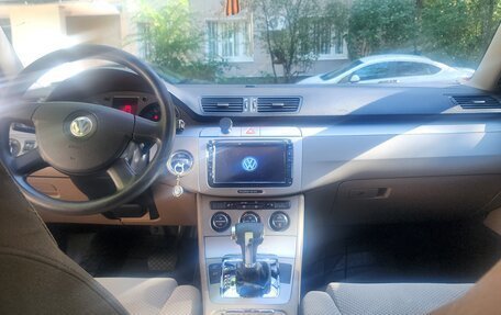 Volkswagen Passat B6, 2007 год, 700 000 рублей, 3 фотография