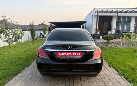 Mercedes-Benz C-Класс, 2019 год, 2 100 000 рублей, 8 фотография