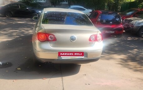 Volkswagen Passat B6, 2007 год, 700 000 рублей, 7 фотография