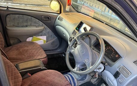 Toyota Raum I, 1998 год, 400 000 рублей, 3 фотография